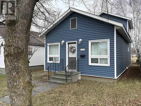 1026 Third St E Fort Frances ON P9A 1S4