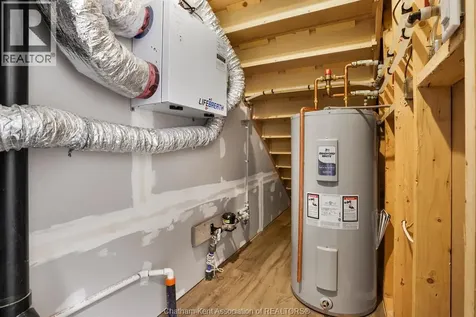 17 Magnolia Lane Chatham ON N7M 0W7