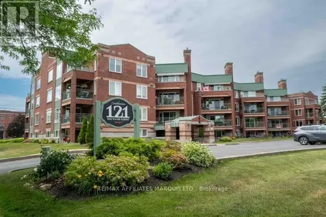 121 Water Street West Cornwall ON K6J 5T8