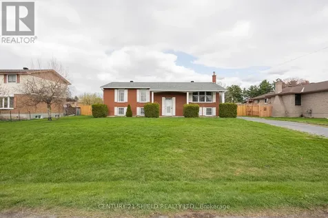 901 Laflin Street Cornwall ON K6J 5J3