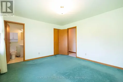 901 Laflin Street Cornwall ON K6J 5J3