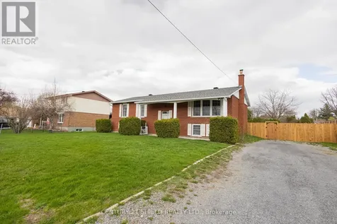 901 Laflin Street Cornwall ON K6J 5J3