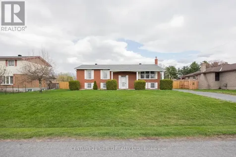 901 Laflin Street Cornwall ON K6J 5J3