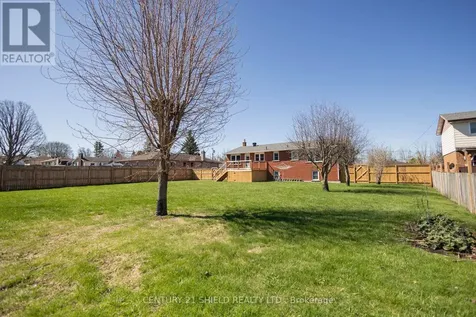 901 Laflin Street Cornwall ON K6J 5J3