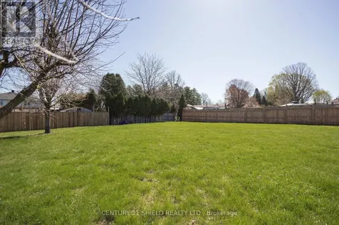 901 Laflin Street Cornwall ON K6J 5J3
