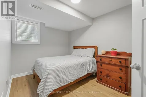 283 Titanium Private North Ottawa ON K1C 0A5