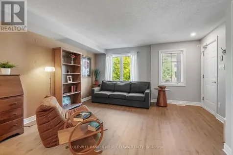 283 Titanium Private North Ottawa ON K1C 0A5