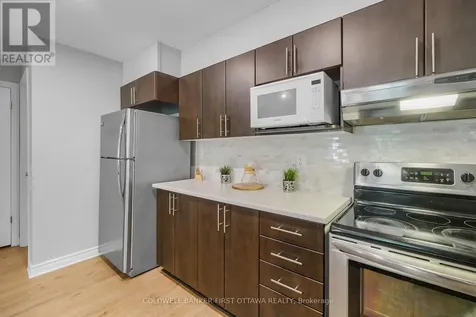 283 Titanium Private North Ottawa ON K1C 0A5