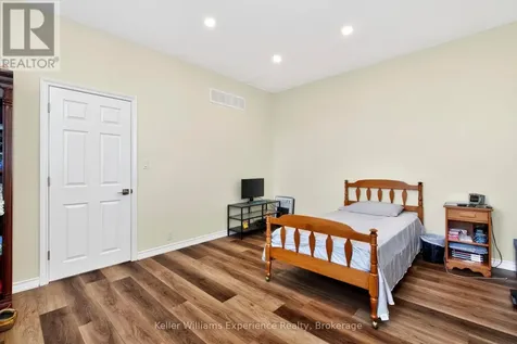 175 Elizabeth Street Midland ON L4R 1Y3