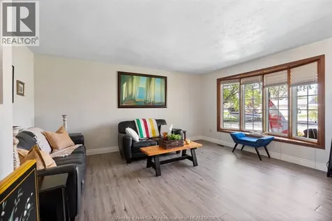 19085 Blue Water Avenue Lakeshore ON N0P 2L0
