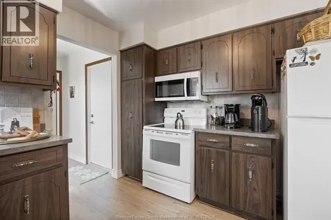 19085 Blue Water Avenue Lakeshore ON N0P 2L0