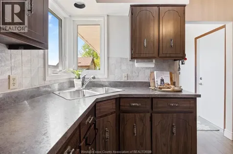 19085 Blue Water Avenue Lakeshore ON N0P 2L0