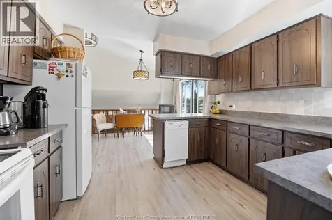 19085 Blue Water Avenue Lakeshore ON N0P 2L0