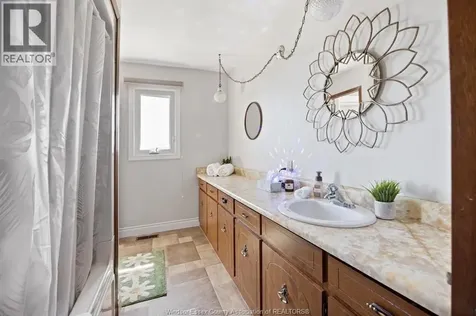 19085 Blue Water Avenue Lakeshore ON N0P 2L0