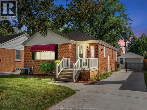 854 Belleperche Place Windsor ON N8S 3C1