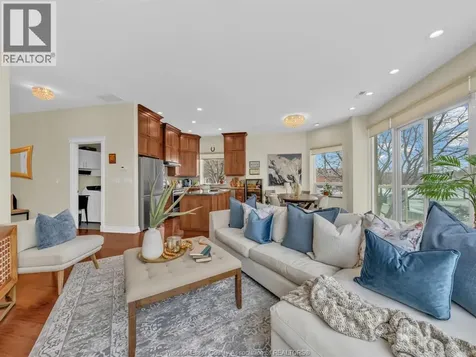 4955 Riverside Drive Windsor ON N8Y 5A3