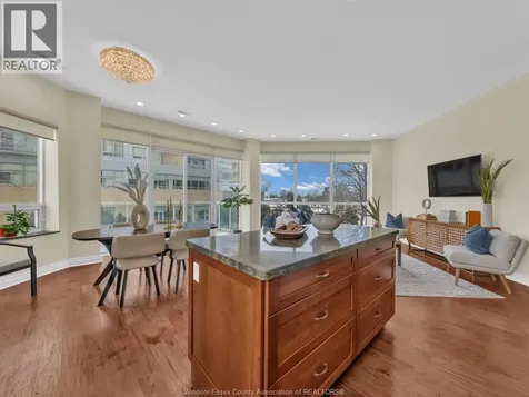 4955 Riverside Drive Windsor ON N8Y 5A3