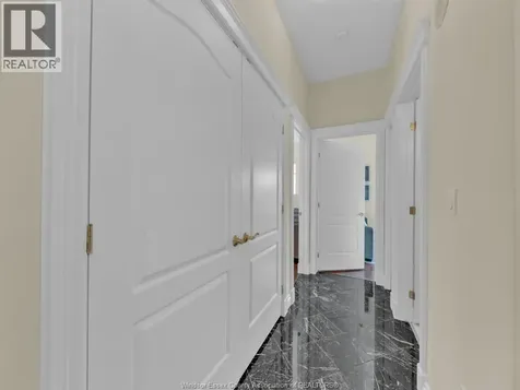 4955 Riverside Drive Windsor ON N8Y 5A3