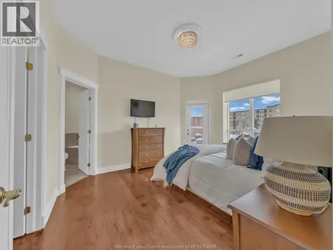 4955 Riverside Drive Windsor ON N8Y 5A3