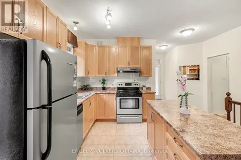 257 Bulrush Crescent Ottawa ON K1T 0E5