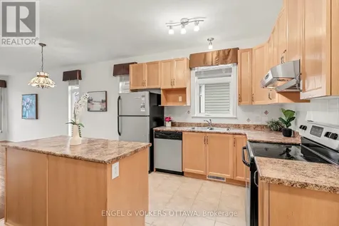 257 Bulrush Crescent Ottawa ON K1T 0E5