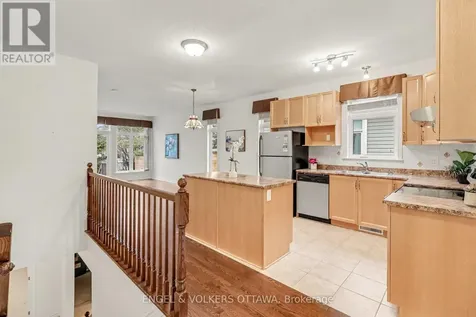 257 Bulrush Crescent Ottawa ON K1T 0E5