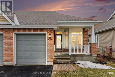 257 Bulrush Crescent Ottawa ON K1T 0E5