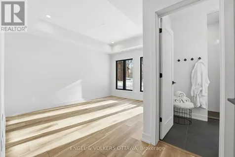 557 Bayview Drive Ottawa ON K0A 3M0