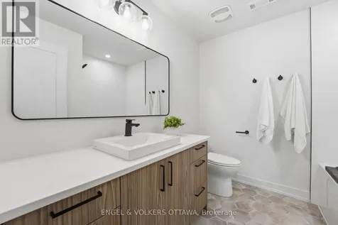 557 Bayview Drive Ottawa ON K0A 3M0