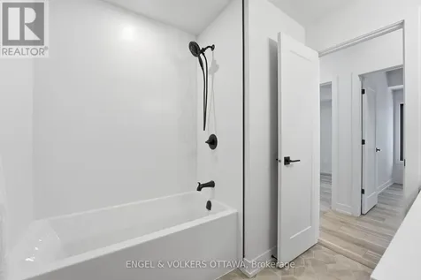 557 Bayview Drive Ottawa ON K0A 3M0