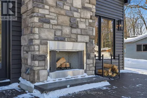 557 Bayview Drive Ottawa ON K0A 3M0