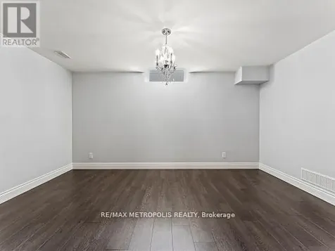 925 Lakewood Crescent Lakeshore ON N8L 1G6