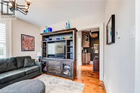 920 Orr Court Kitchener ON N2R 1R4