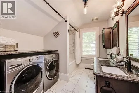 920 Orr Court Kitchener ON N2R 1R4