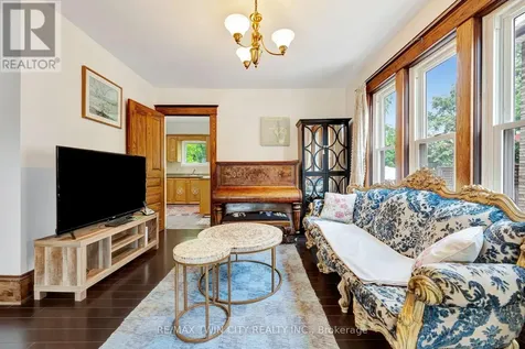 42 Shanley Street Waterloo ON N2H 4N9