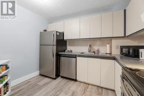 1599 Lassiter Terrace Ottawa ON K1J 8R6