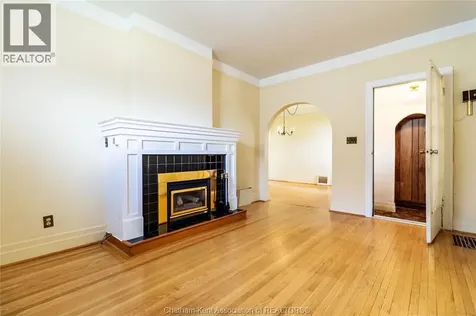 38 Barthe Street Chatham ON N7L 1T4