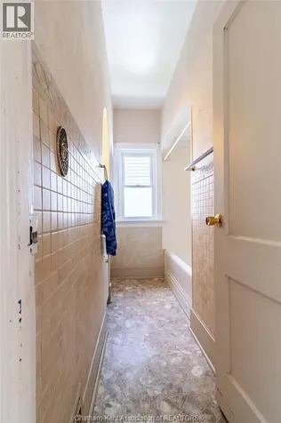 38 Barthe Street Chatham ON N7L 1T4