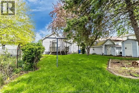 38 Barthe Street Chatham ON N7L 1T4