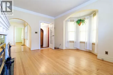 38 Barthe Street Chatham ON N7L 1T4