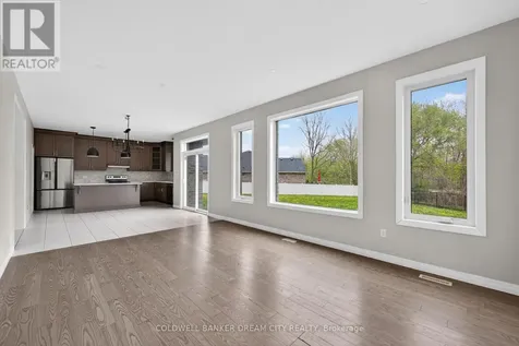 98 Livingston Drive Tillsonburg ON N4G 0J3