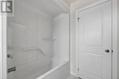 98 Livingston Drive Tillsonburg ON N4G 0J3