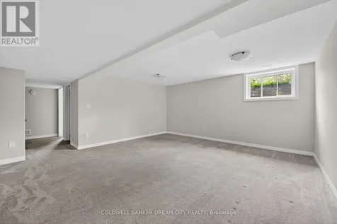 98 Livingston Drive Tillsonburg ON N4G 0J3