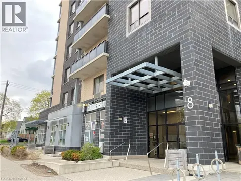 8 Hickory Street West Waterloo ON N2L 3H6