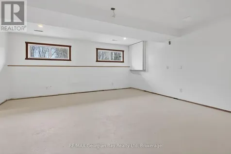 90 Farlain Lake Road West Tiny ON L9M 0B9