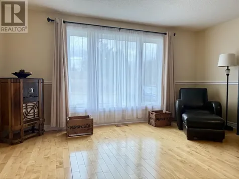 132 Taylor Boulevard Elliot Lake ON P5A 3K8