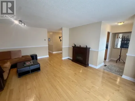 132 Taylor Boulevard Elliot Lake ON P5A 3K8