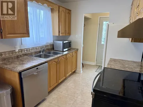 132 Taylor Boulevard Elliot Lake ON P5A 3K8