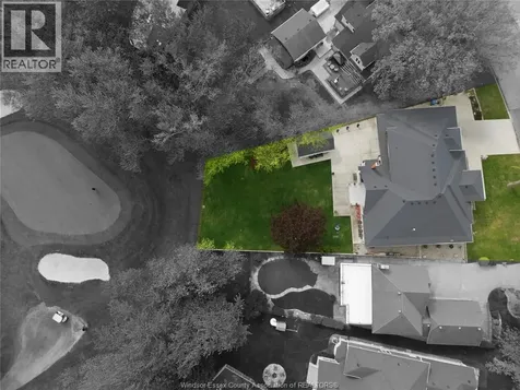 1094 Roseland Drive South Windsor ON N9G 1T8
