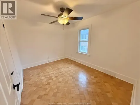 837 Louis Avenue Windsor ON N8A 1X4